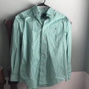 Vineyard vines button down